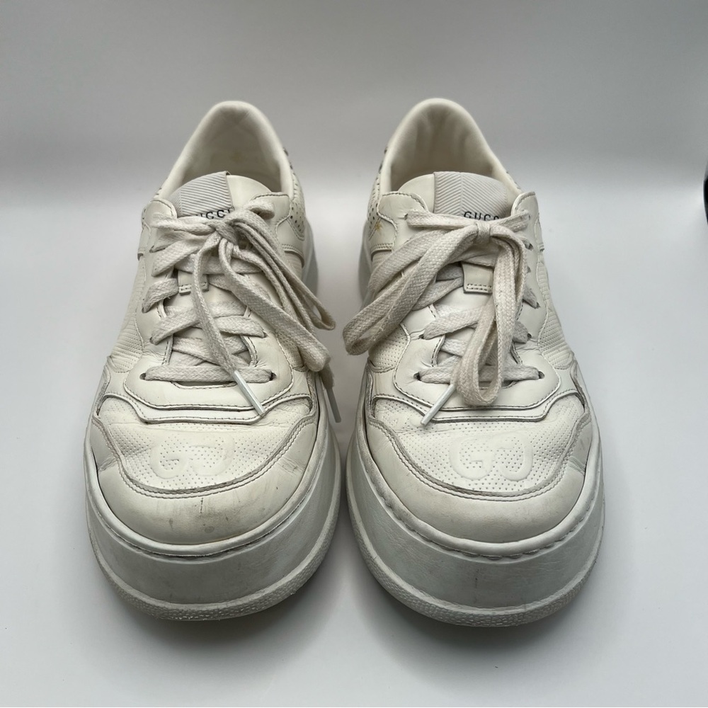 Gucci GG Low Top Sneaker - Picture 2 of 8